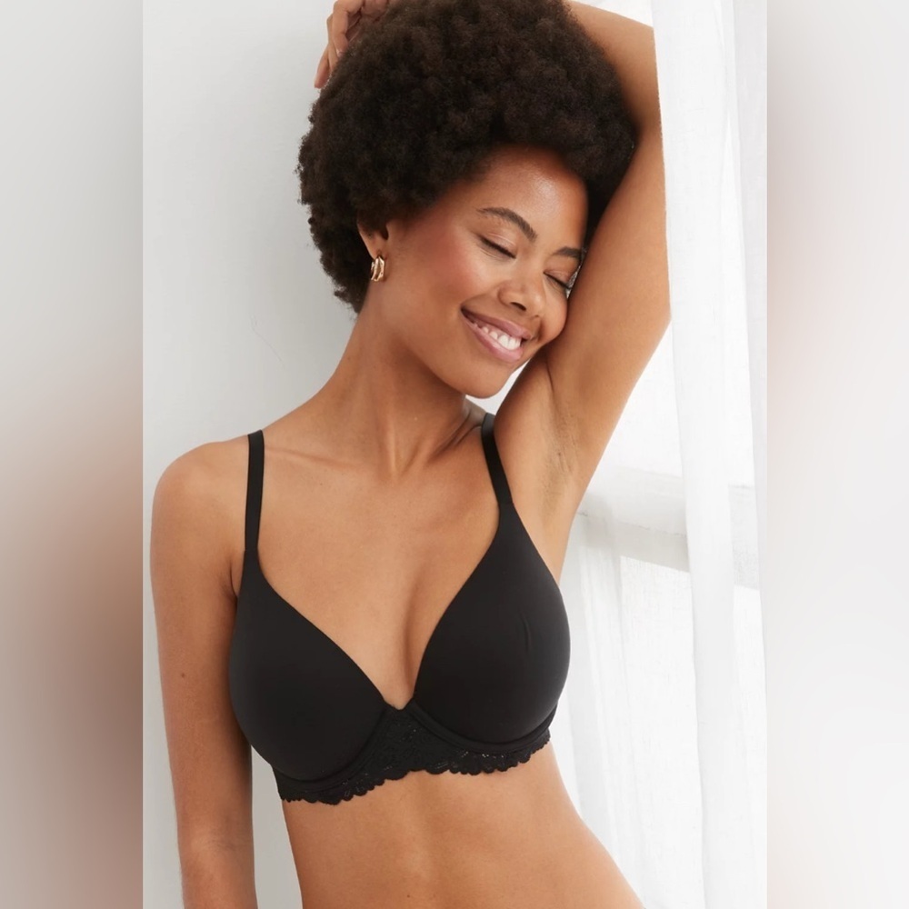 NWT Sunnie Full Coverage Lightly Lined Blossom Lace Trim Bra - Size 34B, Black!